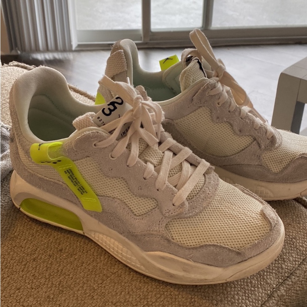 Nike Air Jordan MA2 Pale Ivory White Grey Volt